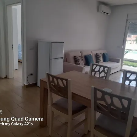 Ξενοδοχείο με διαμερίσματα Luxury *