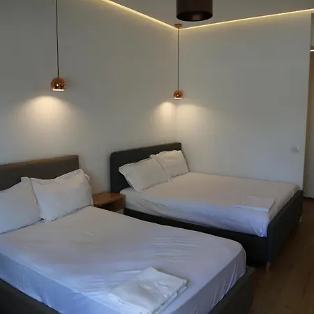 Ξενοδοχείο με διαμερίσματα Luxury Αλέσιον