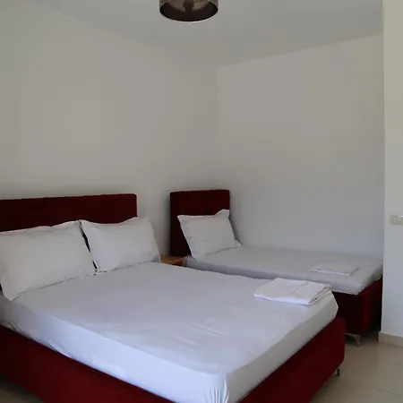Luxury Αλέσιον