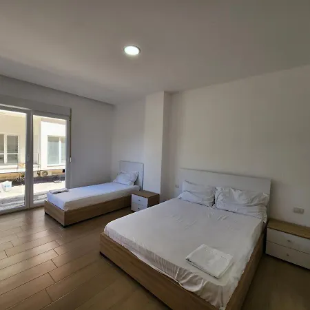 Ξενοδοχείο με διαμερίσματα Luxury *