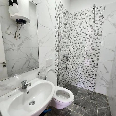 Luxury شقة فندقية Lezhë
